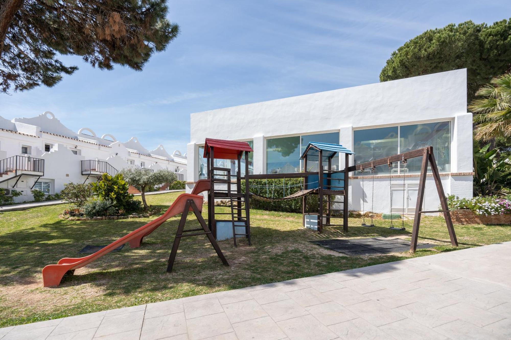 Casa Hibiscus Marbella Villa Luaran gambar
