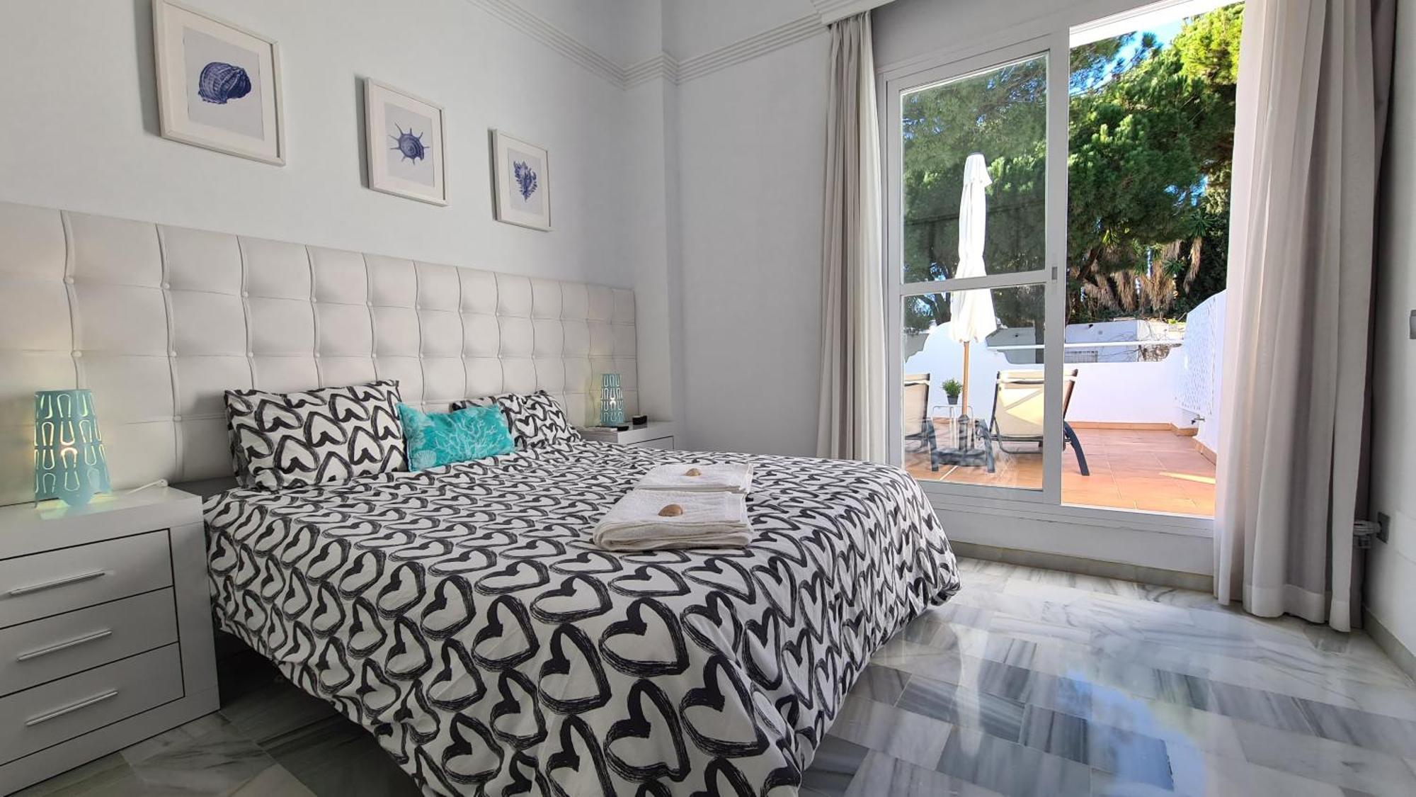Casa Hibiscus Marbella Villa Luaran gambar